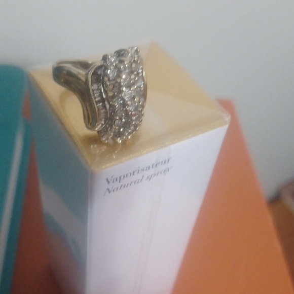 Elegant Silver Diamond Ring - Picture 2 of 5